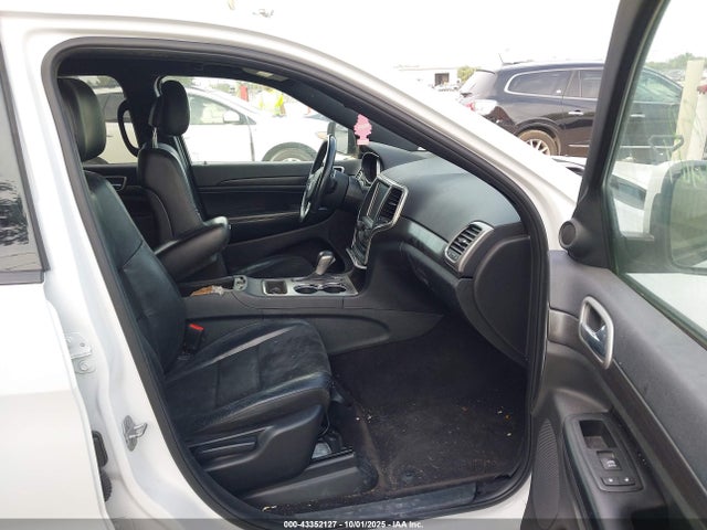 Продаж на аукціоні авто 2017 Jeep Grand Cherokee Altitude 4x4, vin: 1C4RJFAG5HC932630, номер лоту: 43352127