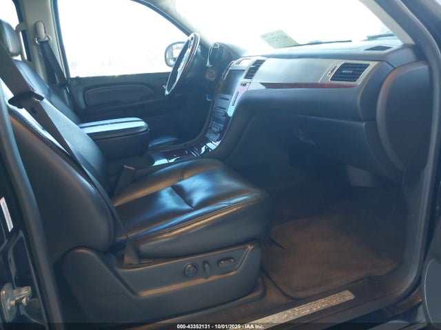 2007 CADILLAC ESCALADE ESV 1GYFK66867R315079 Photo 4