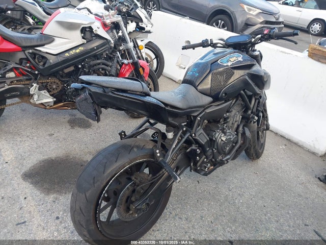 JYARM32Y7NA000655 Yamaha Mt07 C