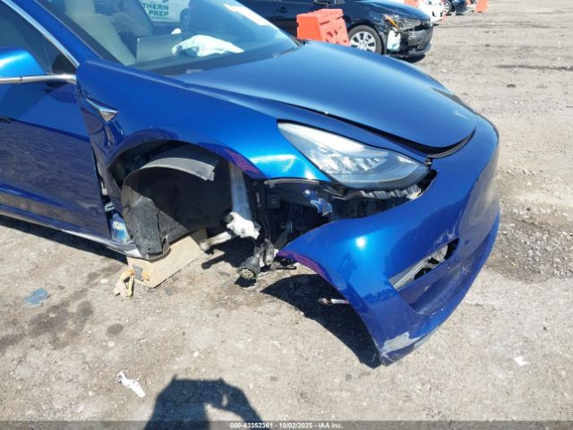 2019 TESLA MODEL 3 5YJ3E1EB1KF454373 Photo 5