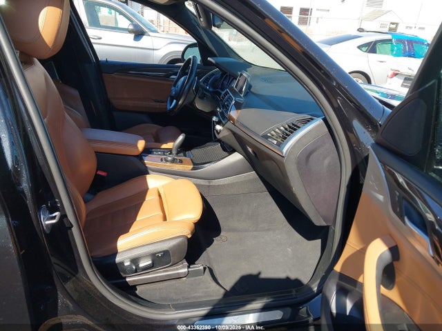 2019 BMW X3 5UXTR7C52KLR47902 Photo 4