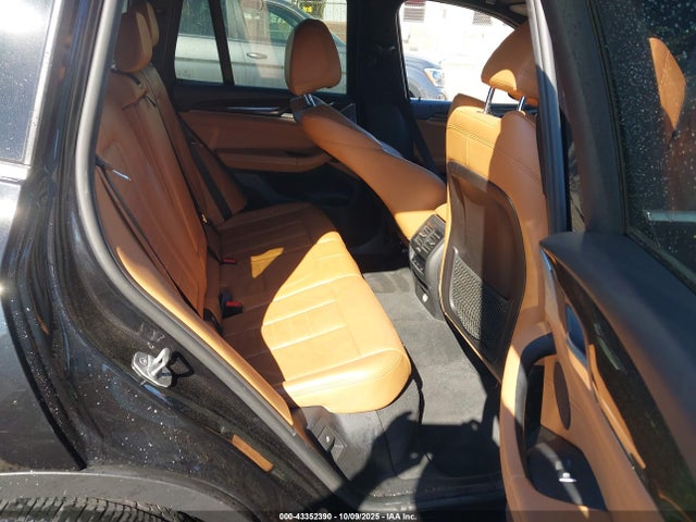2019 BMW X3 5UXTR7C52KLR47902 Photo 7