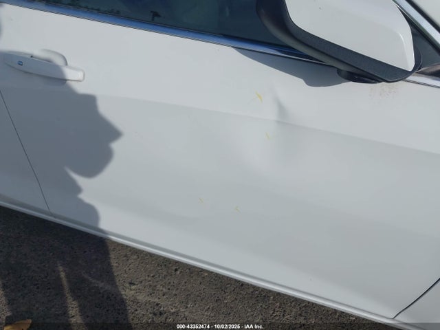 1G1ZD5STXRF108631 Chevrolet lfv