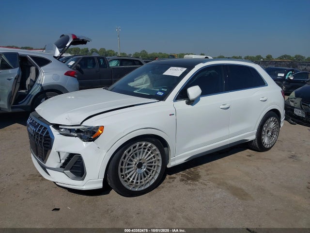 2021 AUDI Q3 WA1DECF35M1037187 Photo 1