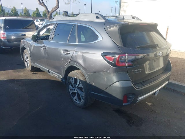 4S4BTANCXM3137889 Subaru Outback Limited