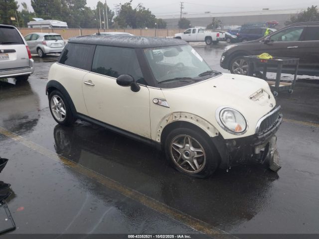 2008 MINI COOPER S WMWMF735X8TV38065