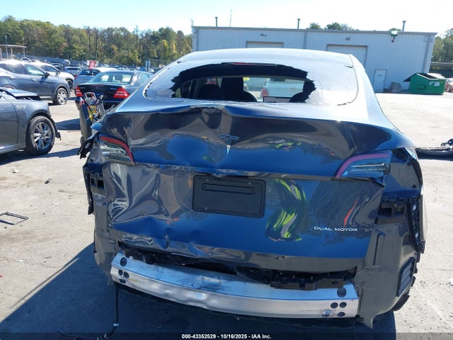 2022 TESLA MODEL Y 7SAYGDEE1NF438239 Photo 5