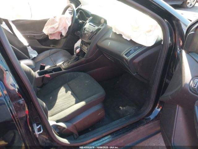 2017 FORD FOCUS 1FADP3FE1HL292775 Photo 4