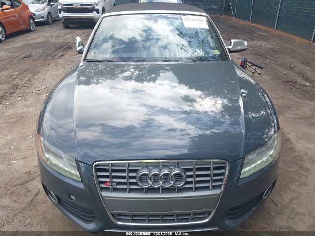 2011 AUDI S5 WAUCGAFH4BN008813 Photo 5