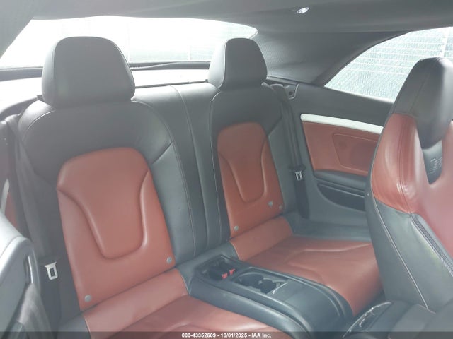 2011 AUDI S5 WAUCGAFH4BN008813 Photo 7