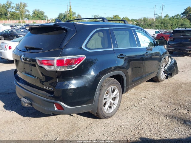 Toyota 2gr-fe 2015 5TDJKRFH5FS181182 Image 4