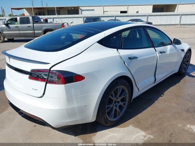 2021 TESLA MODEL S 5YJSA1E69MF453081 Photo 3