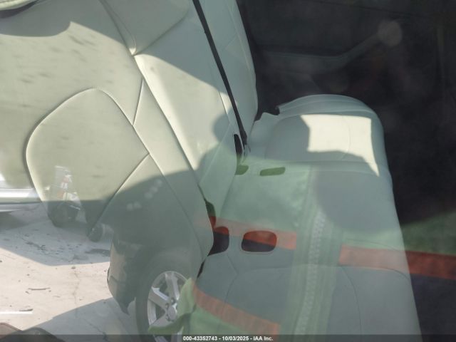 2021 TESLA MODEL Y 5YJYGDEE3MF280224 Photo 7