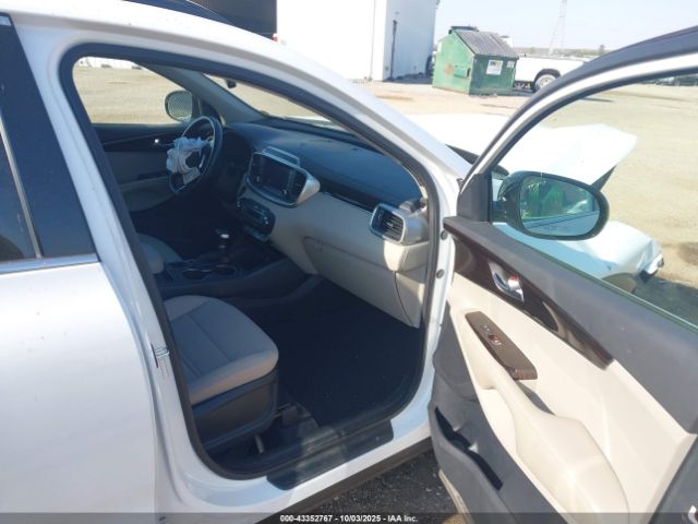 2020 KIA SORENTO 5XYPGDA53LG671804 Photo 4