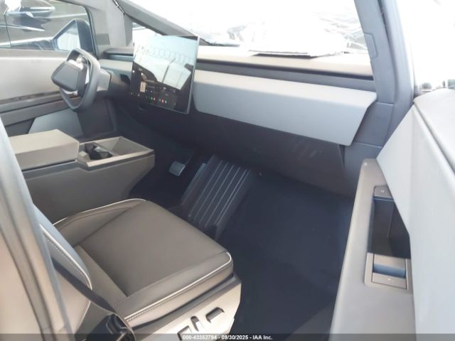 2025 TESLA CYBERTRUCK 7G2CEHED3SA067649 Photo 4
