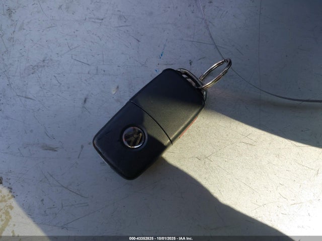 3VWD17AJ8EM385789 Volkswagen Jetta