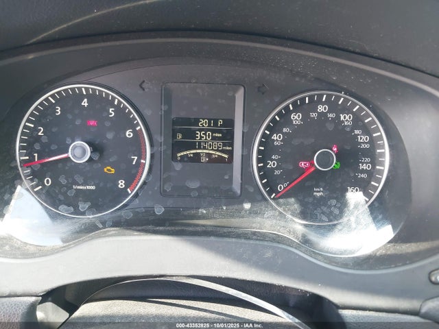 3VWD17AJ8EM385789 Volkswagen Jetta