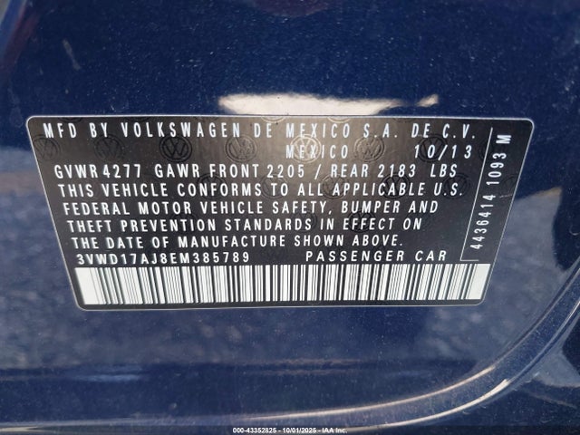 3VWD17AJ8EM385789 Volkswagen Jetta