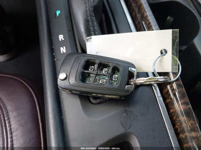 Buick lfx 2015 1G4GD5G37FF344121 Image 11