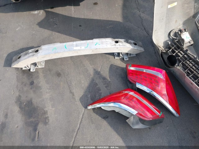 Buick lfx 2015 1G4GD5G37FF344121 Image 12