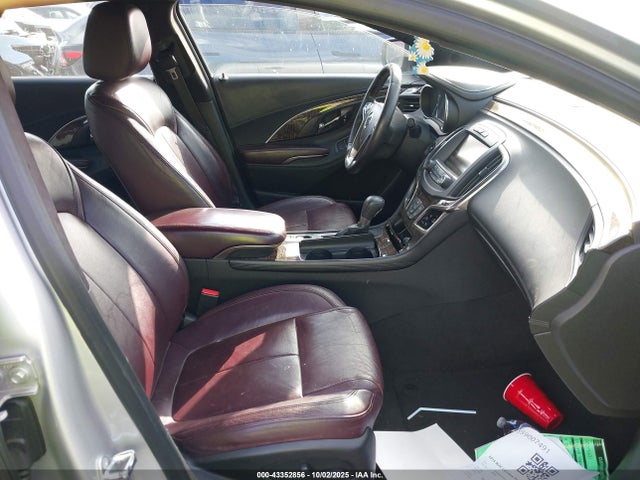 Buick lfx 2015 1G4GD5G37FF344121 Image 5