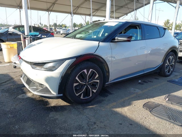 KNDC34LA7N5030090 KIA EV6