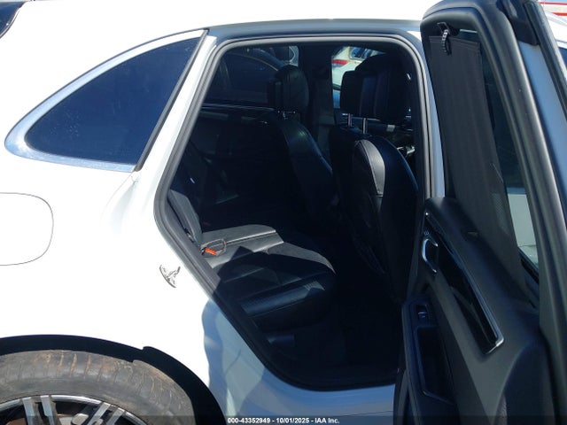 2015 PORSCHE MACAN WP1AB2A52FLB51111 Photo 7