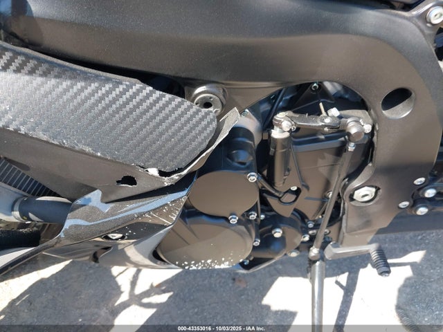 43353016 :رقم المزاد ، JS1GN7FAXS7100023 vin ، 2025 Suzuki Gsx-r600 مزاد بيع