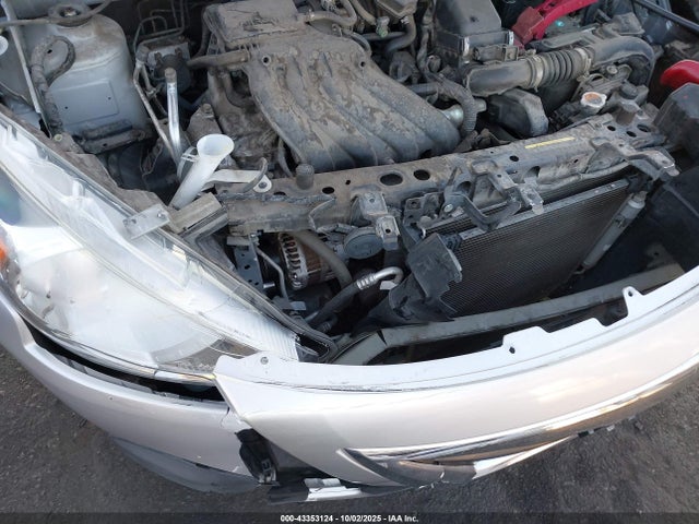 Nissan 2015 2015 3N1CN7AP5FL925102 Image 12