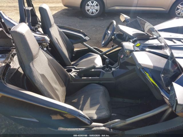 2017 POLARIS SLINGSHOT 57XAASFA5H8119549 Photo 4