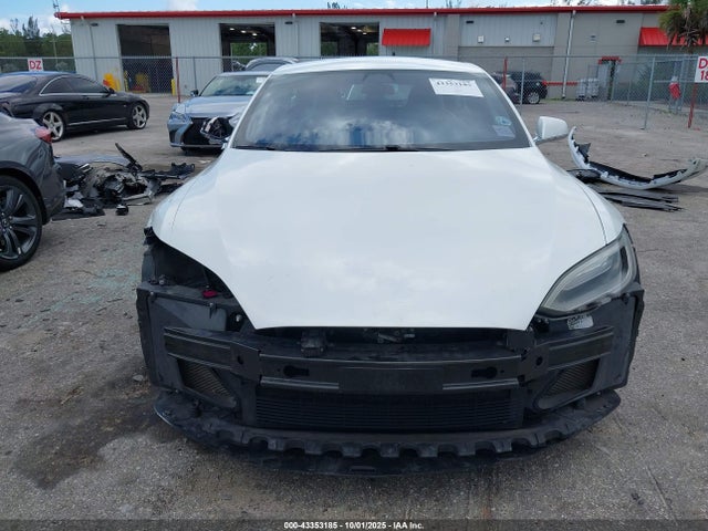 2016 TESLA MODEL S 5YJSA1E13GF176212 Photo 5
