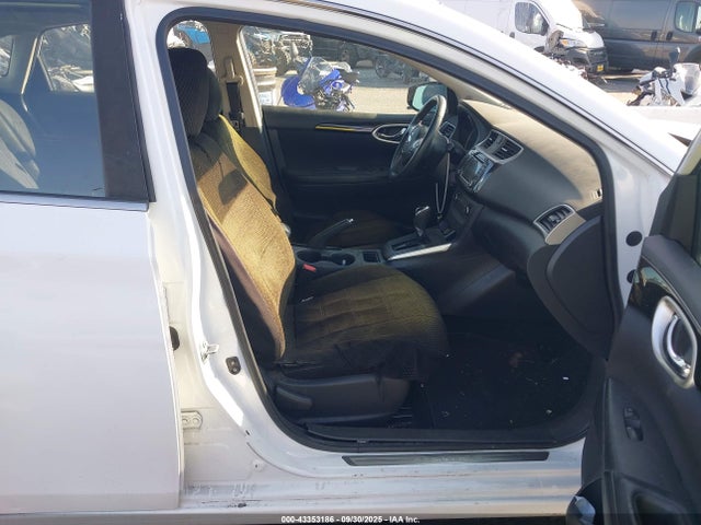 3N1AB7AP0HY211125 Nissan Sentra