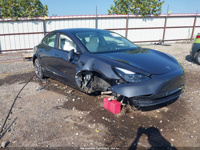 2023 TESLA MODEL 3 5YJ3E1EA7PF606882 Photo 0
