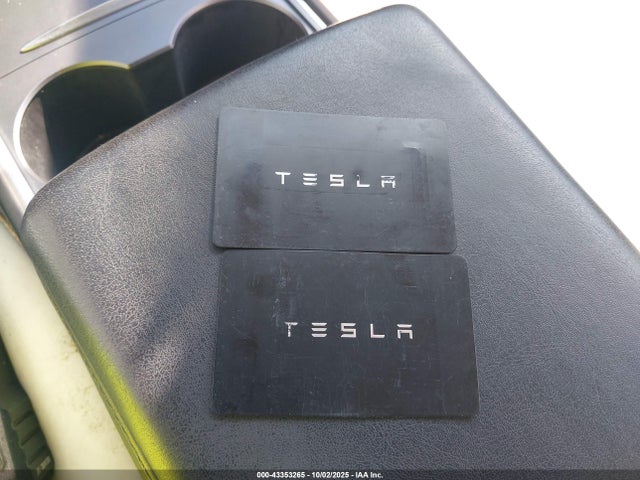 2023 TESLA MODEL 3 5YJ3E1EA7PF606882 Photo 10