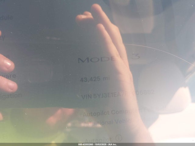 Продаж на аукціоні авто 2023 Tesla Model 3 Rear-wheel Drive, vin: 5YJ3E1EA7PF606882, номер лоту: 43353265