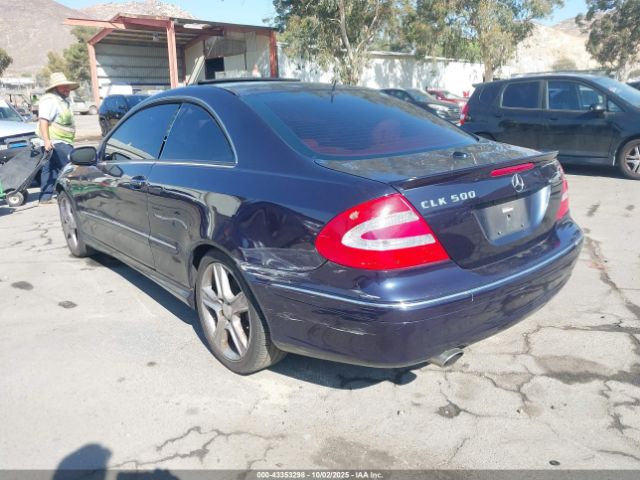 2005 MERCEDES-BENZ CLK 500 WDBTJ75JX5F157767 Photo 2