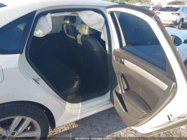 2019 VOLKSWAGEN PASSAT 1VWLA7A38KC001441 Photo 7