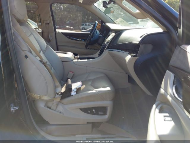 2020 CADILLAC ESCALADE ESV 1GYS4HKJ8LR183790 Photo 4