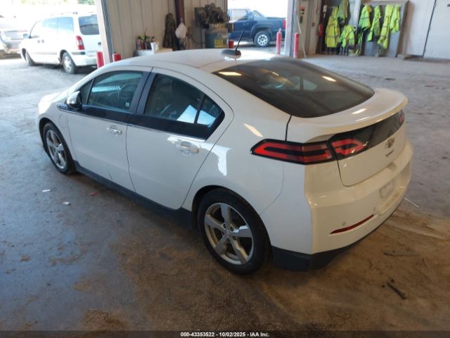 2015 CHEVROLET VOLT 1G1RA6E40FU120085 Photo 2