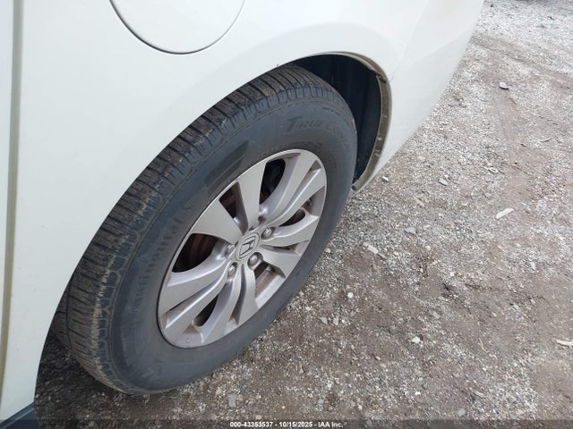 Honda j35z8 2015 5FNRL5H61FB021700 Image 12