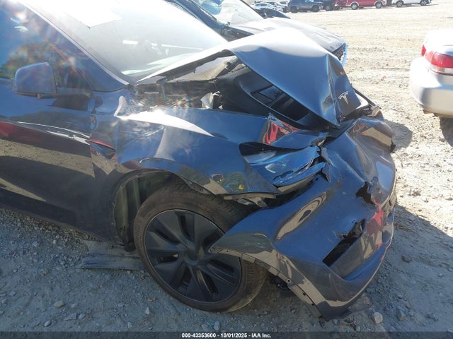 2025 TESLA MODEL Y 7SAYGDEE0SA358164 Photo 5