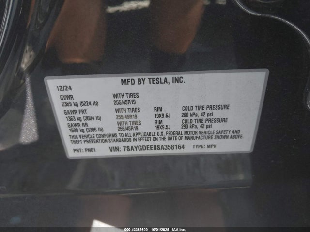 2025 TESLA MODEL Y 7SAYGDEE0SA358164 Photo 8
