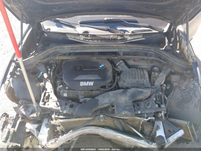 2016 BMW X1 WBXHT3C33GP888698 Photo 9