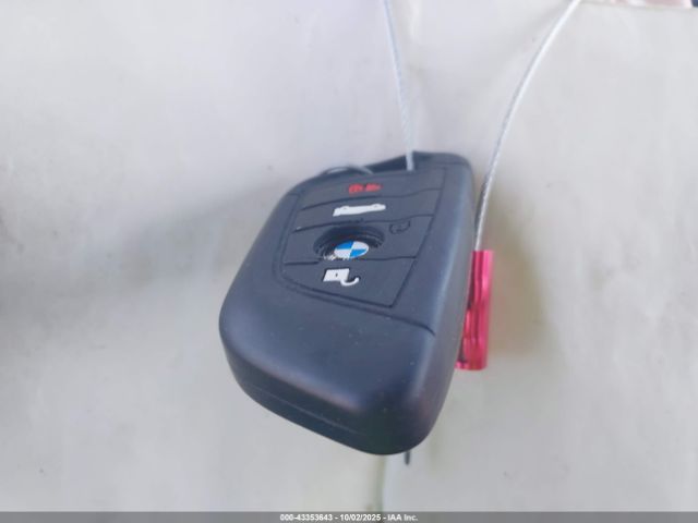 2016 BMW X1 WBXHT3C33GP888698 Photo 10