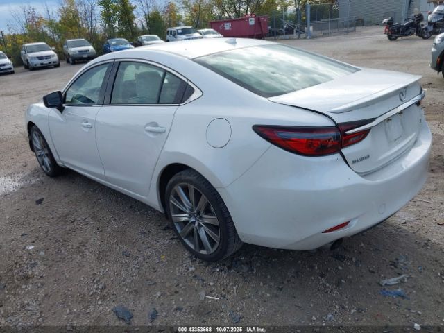 2021 MAZDA MAZDA6 JM1GL1WY6M1604984 Photo 2