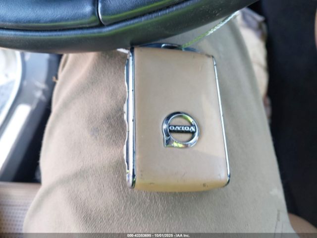 2019 VOLVO XC90 YV4A22PLXK1478589 Photo 10