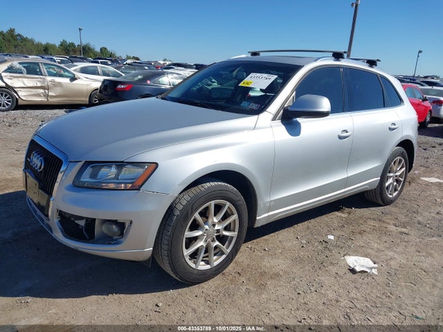 2010 AUDI Q5 WA1CKAFP5AA110470 Photo 1