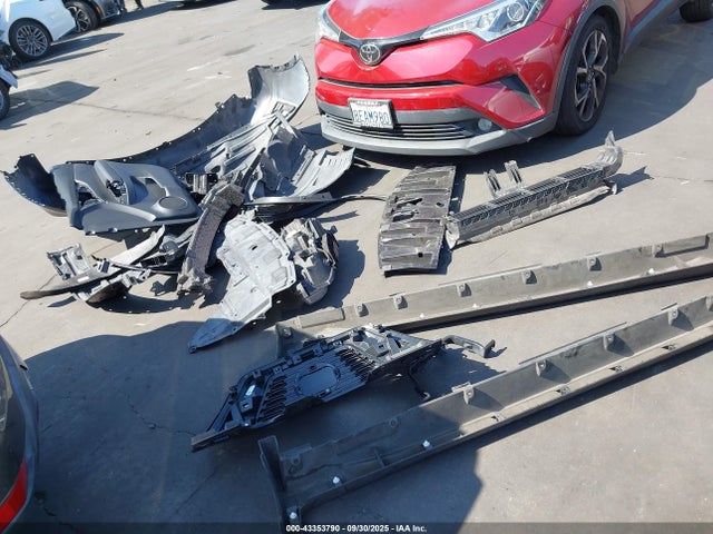 Nissan 2018 2018 KNMAT2MTXJP504740 Image 12