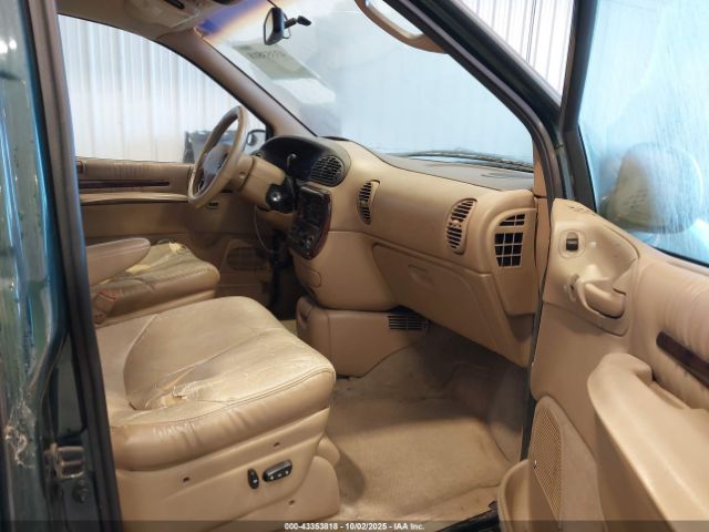 1997 CHRYSLER TOWN & COUNTRY 1C4GP64L8VB399043 Photo 4