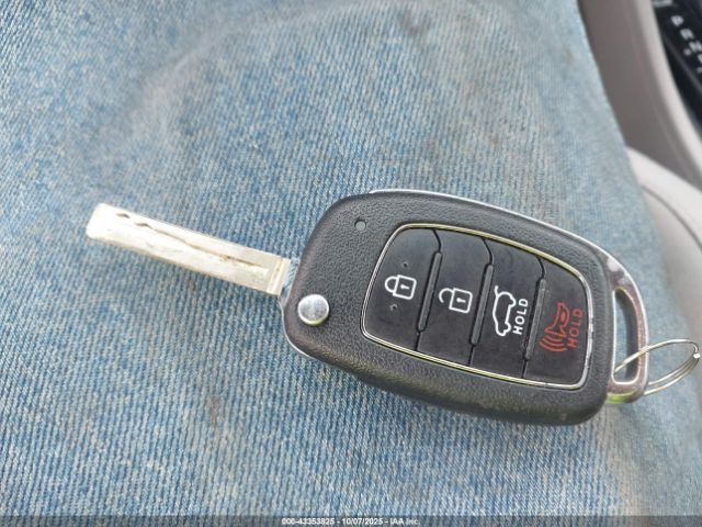 2020 HYUNDAI TUCSON KM8J23A42LU077740 Photo 10